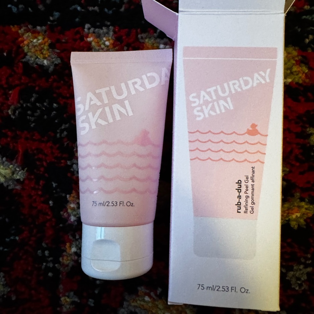 NEW Saturday Skin Rub-a-Dub Refining Peek